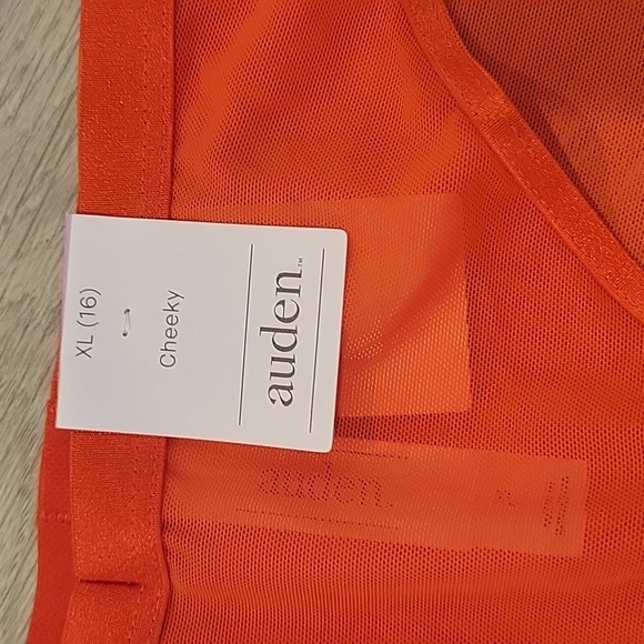 NWT- set of three women's underwear - Picture 2 of 4